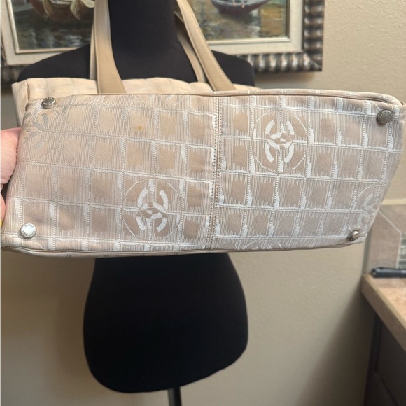 AUTH CHANEL Authentic Travel Line Beige CC Nylon Leather Tote Bag Neutral Purse - Picture 15 of 17